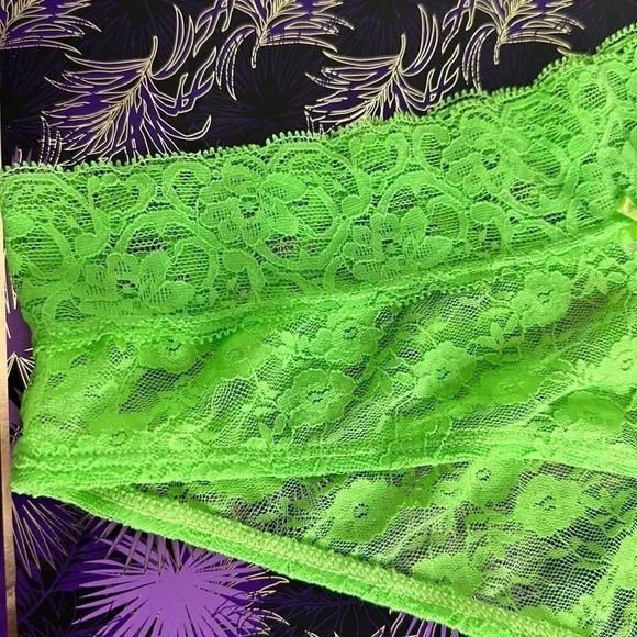 Xhileration Womens/Juniors PANTIES Hipsters SIZE M NWT Green Lace - Picture 3 of 7
